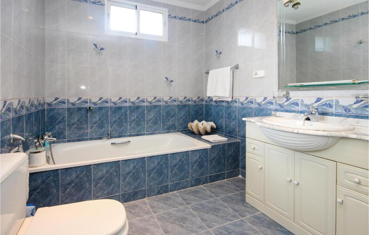 לה קאלה דה מיחאס Gorgeous Apartment In Urb El Chaparral With Wifi מראה חיצוני תמונה